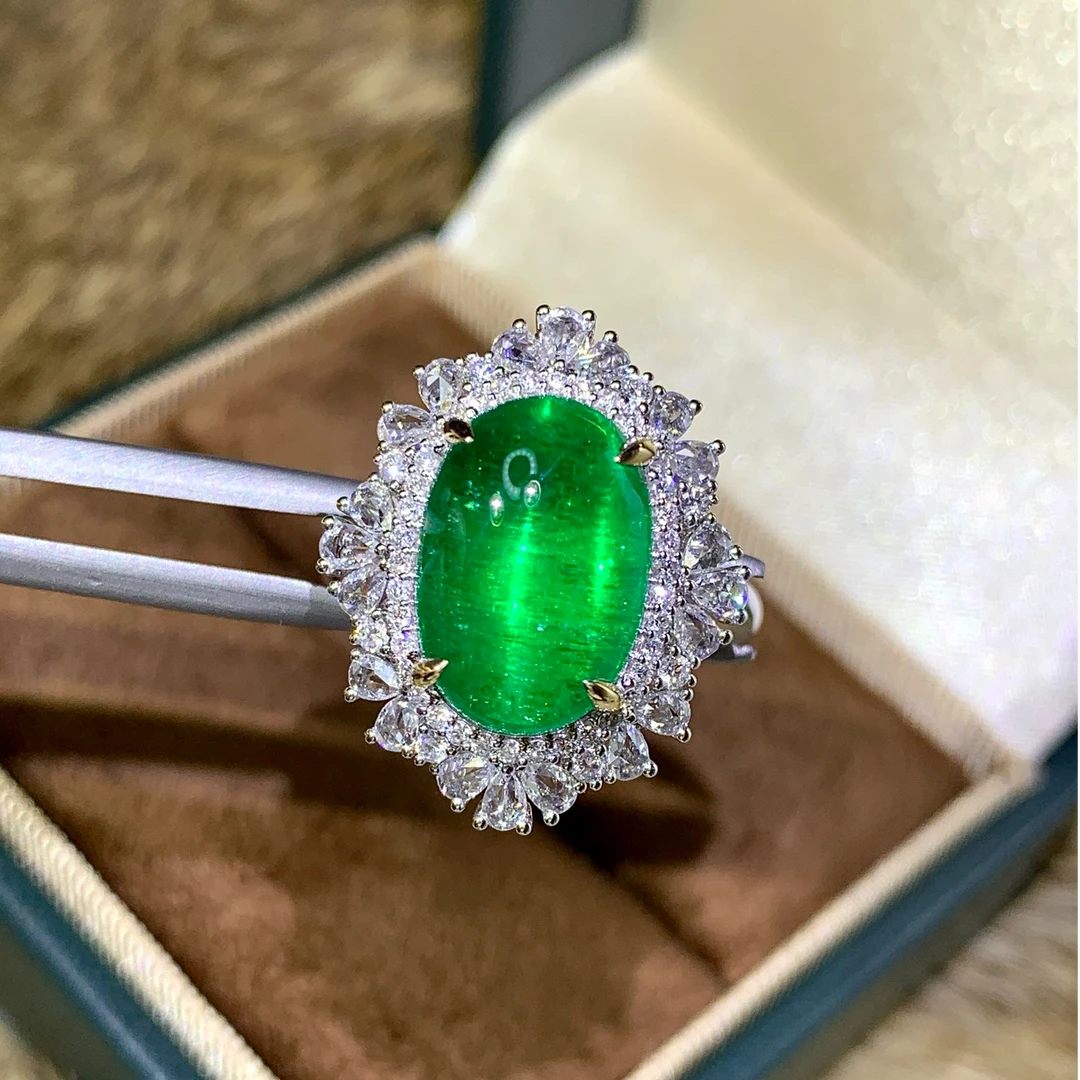 精致优雅18K金天然沃顿绿祖母绿戒指/吊坠（两用款/不含链）