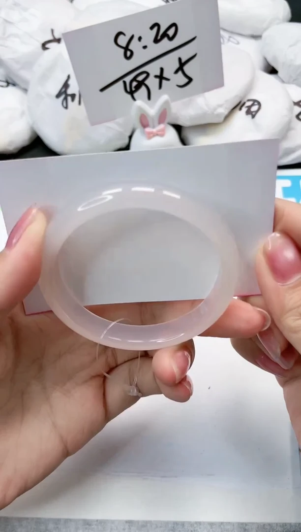 石英质玉手镯未镶嵌100-58