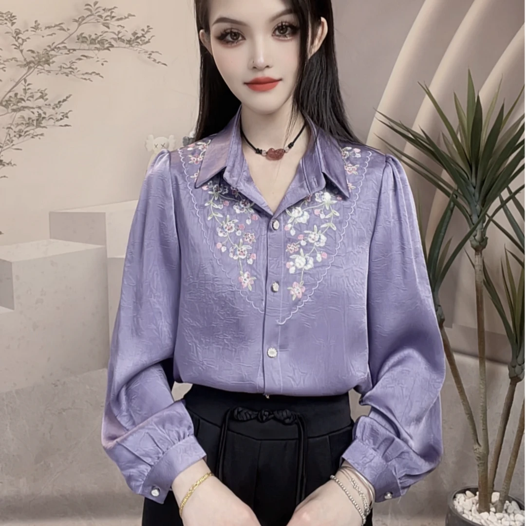 2025秋季轻奢衬衫女长袖设计感百搭女士上衣显瘦时尚休闲气质衬衣