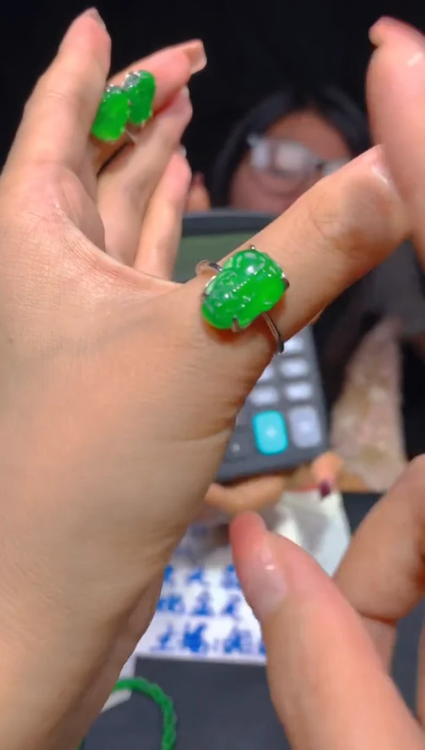 【闪购商品】定制翡翠未镶嵌141多样性发货（发其一）