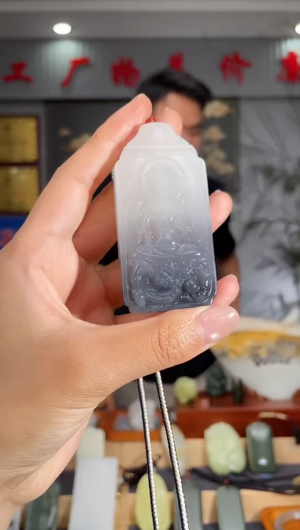 和田玉未镶嵌颈饰1