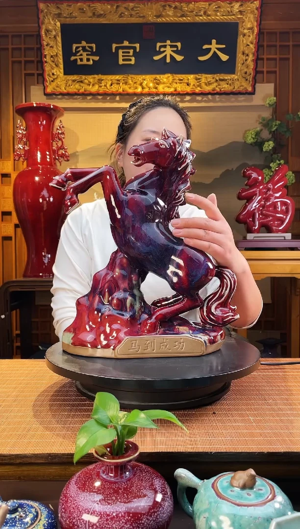 摆件大宋官窑【单马】马到成功