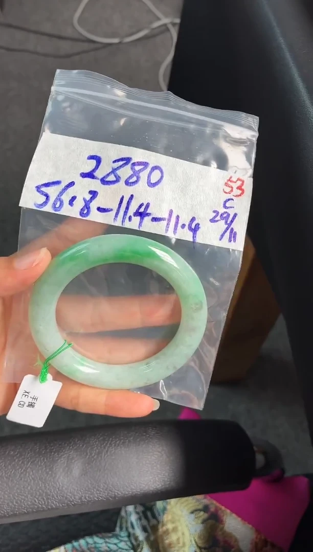 未镶嵌定制翡翠叮*?毛货需精细抛光多样性发1件53