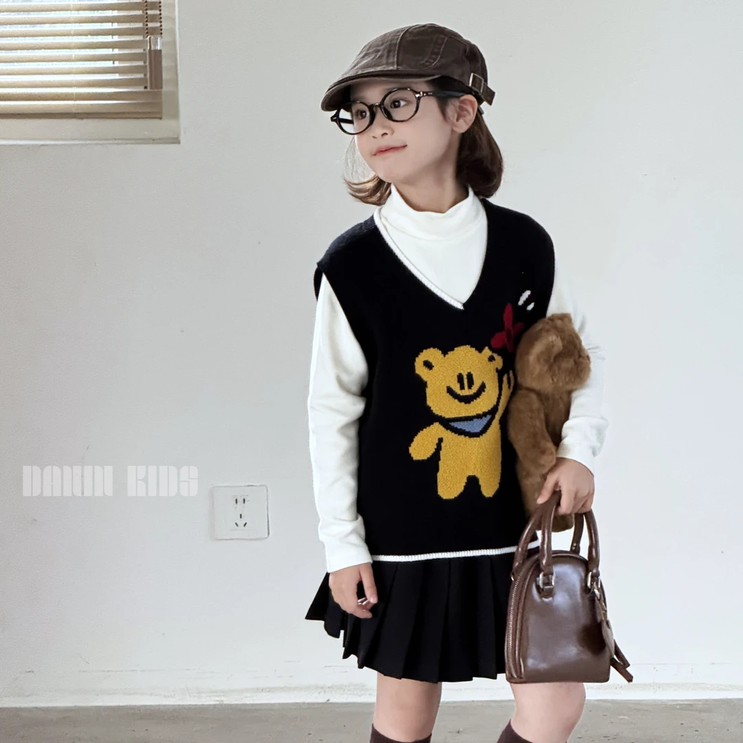 嗒囜【小熊的暖冬树洞】不闷不扎暖乎乎女童秋季针织衫V领毛衣背心