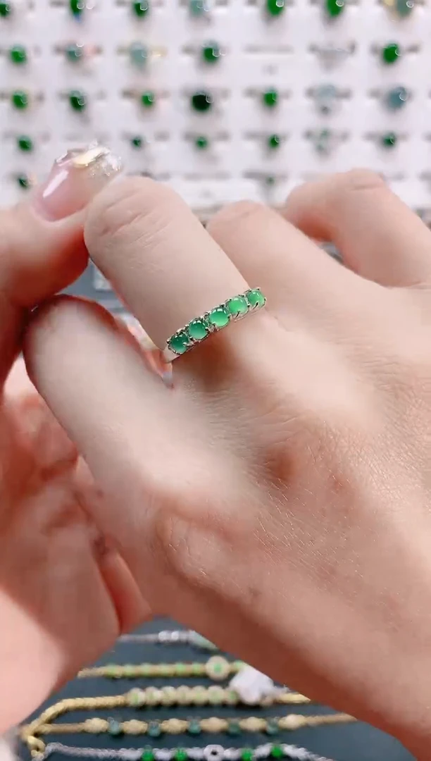 【闪购商品】翡翠戒指银S925镶嵌天然翡翠