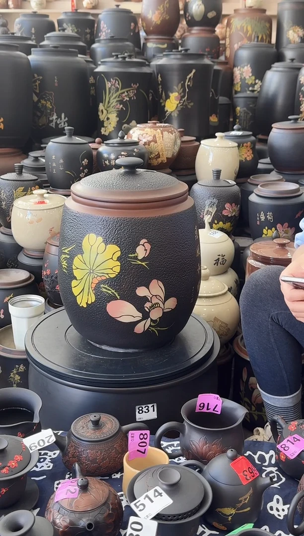 罐瑕疵茶缸高35cm锤纹黑色  024