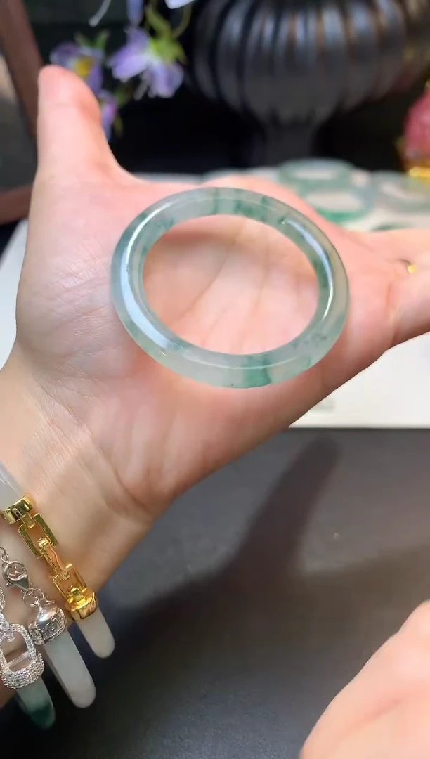 未镶嵌定制翡翠毛货