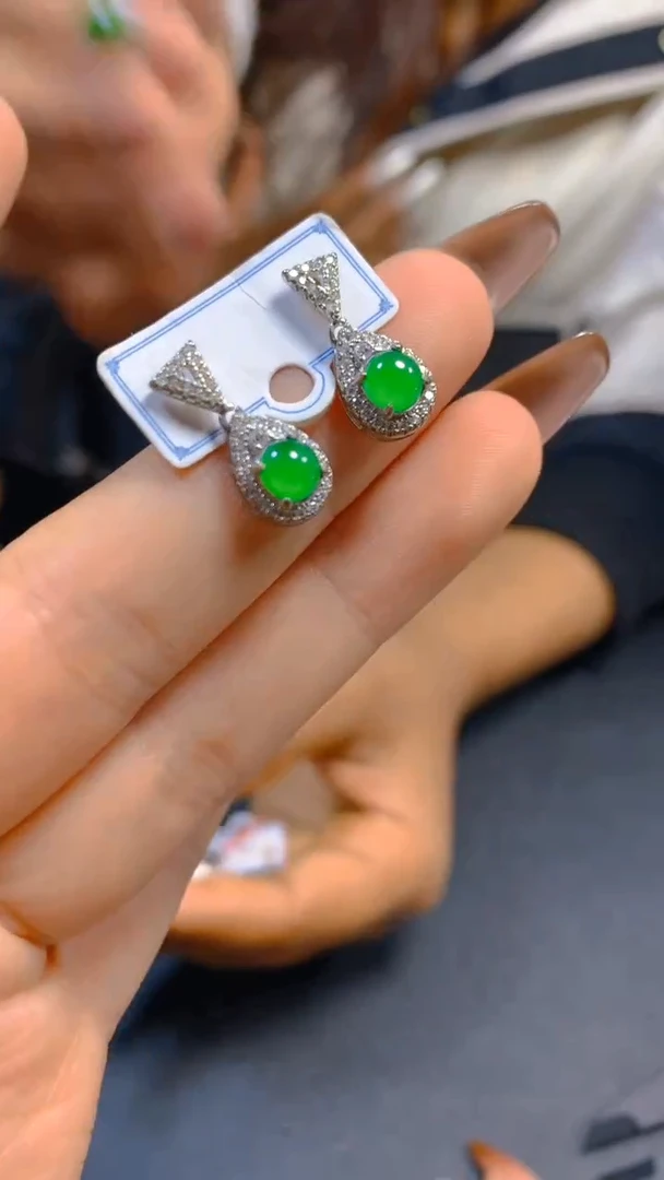 【闪购商品】翡翠耳饰未镶嵌0732965080多样性发一