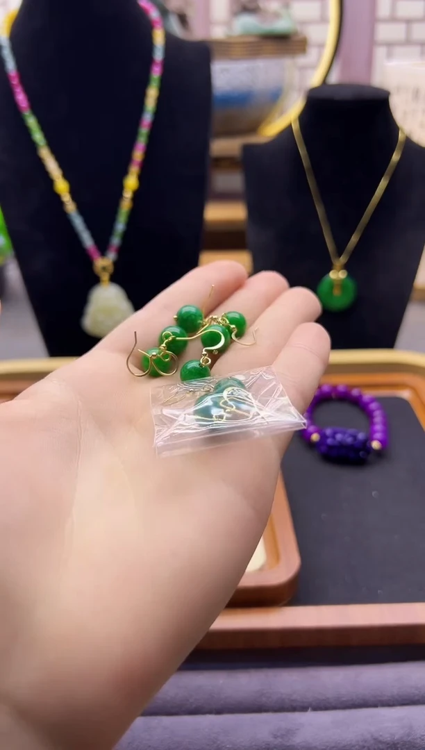 【闪购商品】翡翠耳饰14K金镶嵌E02