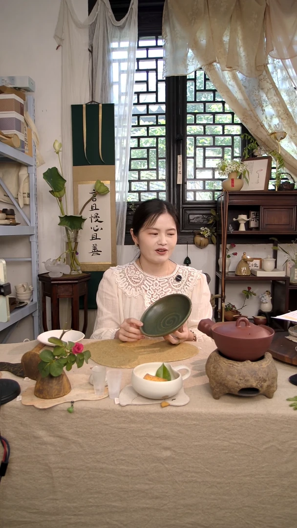 陶瓷@@自在柴绿壶承ZZS00306