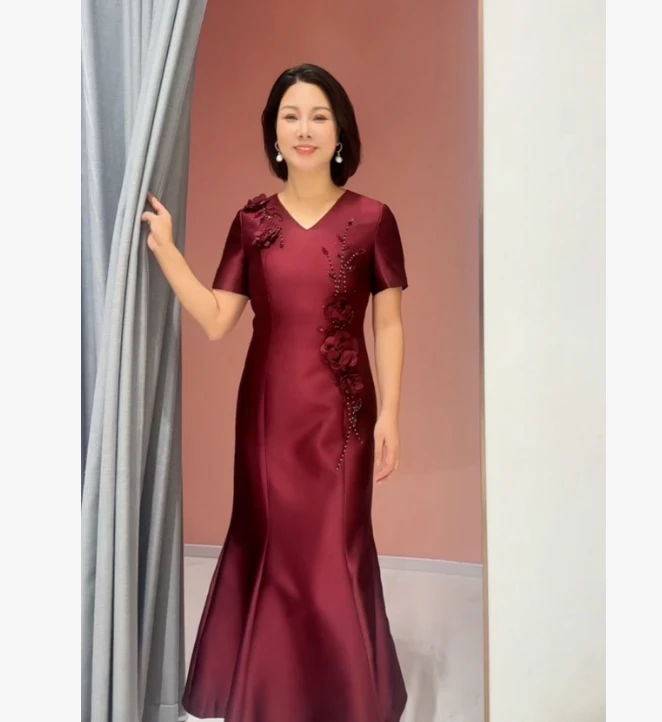 0091-喜妈妈优雅常规设计师礼服长裙压皱高腰V领婚礼宴会气质显瘦