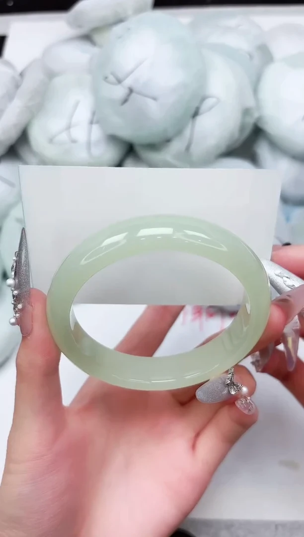 石英质玉手镯未镶嵌67-60