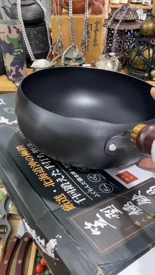 瓷片闪购商品  如图所示
