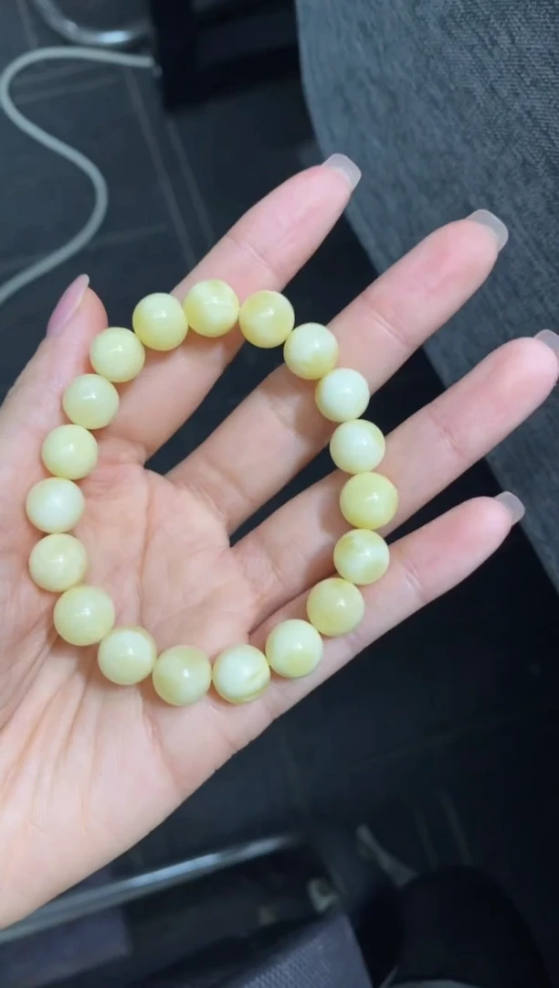 裸石蜜蜡未镶嵌手串