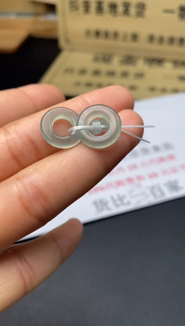 定制翡翠未镶嵌翡翠毛货~