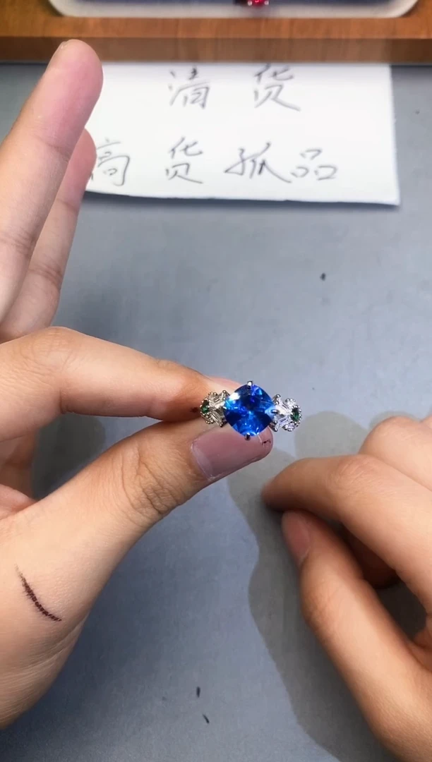 【闪购商品】石英质玉珠宝奇石未镶嵌1
