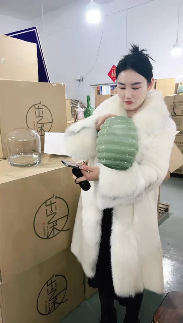 【闪购商品】无铅玻璃UU外贸花瓶微瑕-TA7I