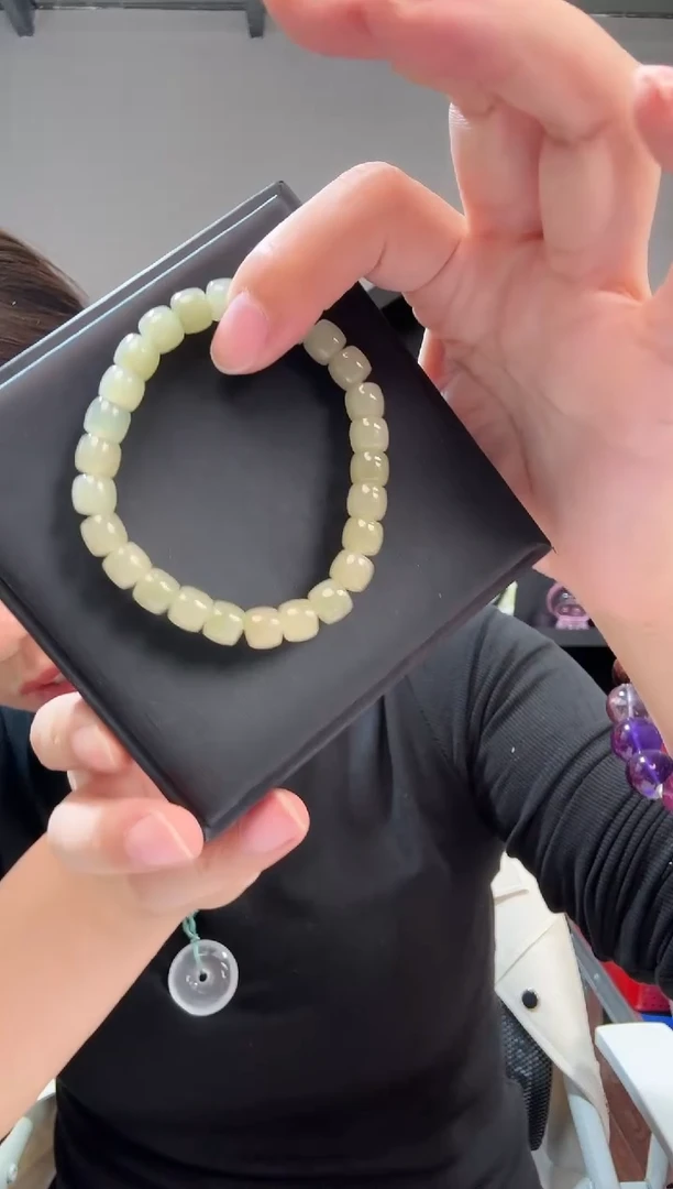 未镶嵌手链和田玉优3286 约7mm