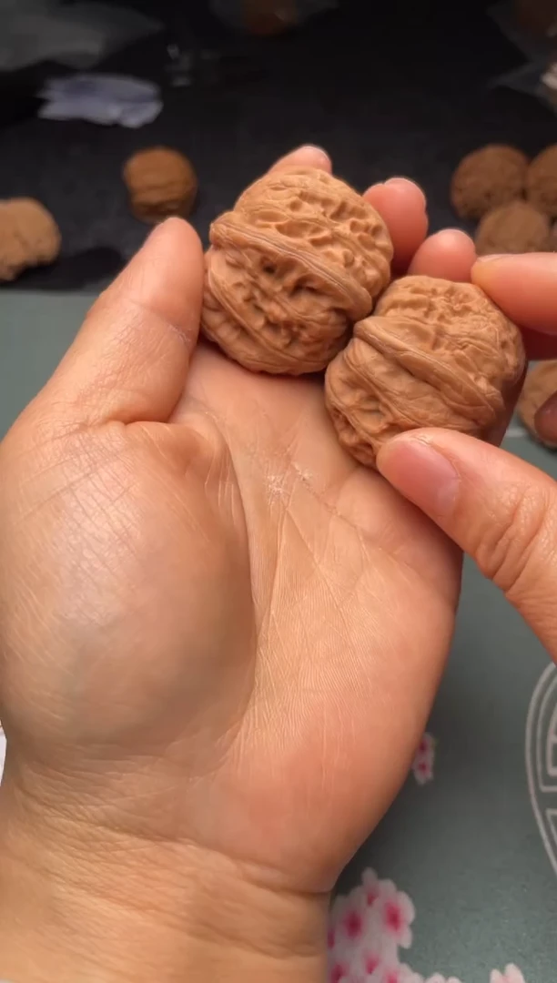 把件文玩核桃w293  元宝 41尺