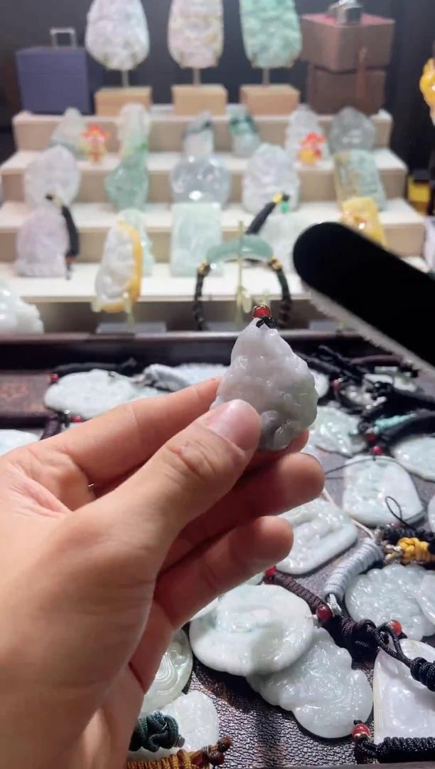 颈饰未镶嵌翡翠584