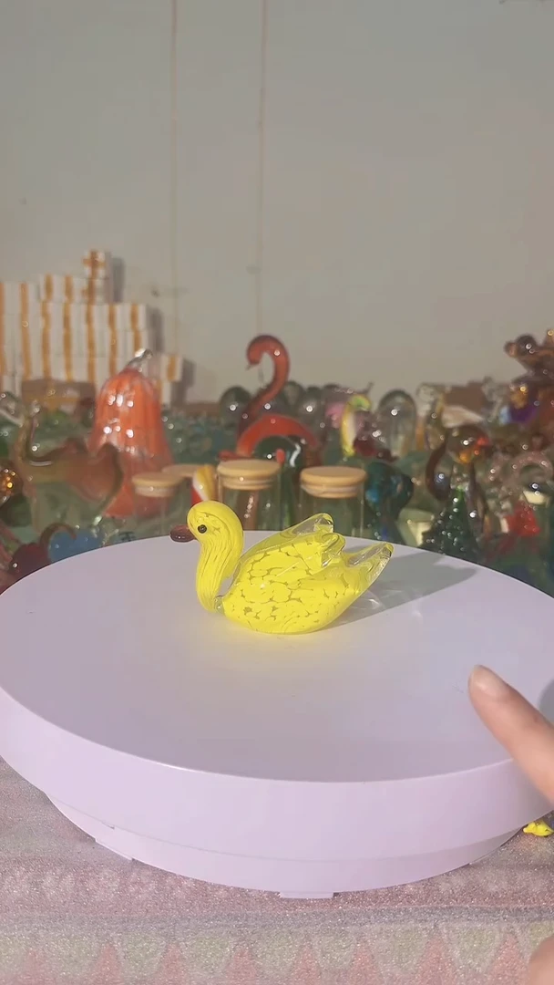 淄博琉璃黄色鸭子