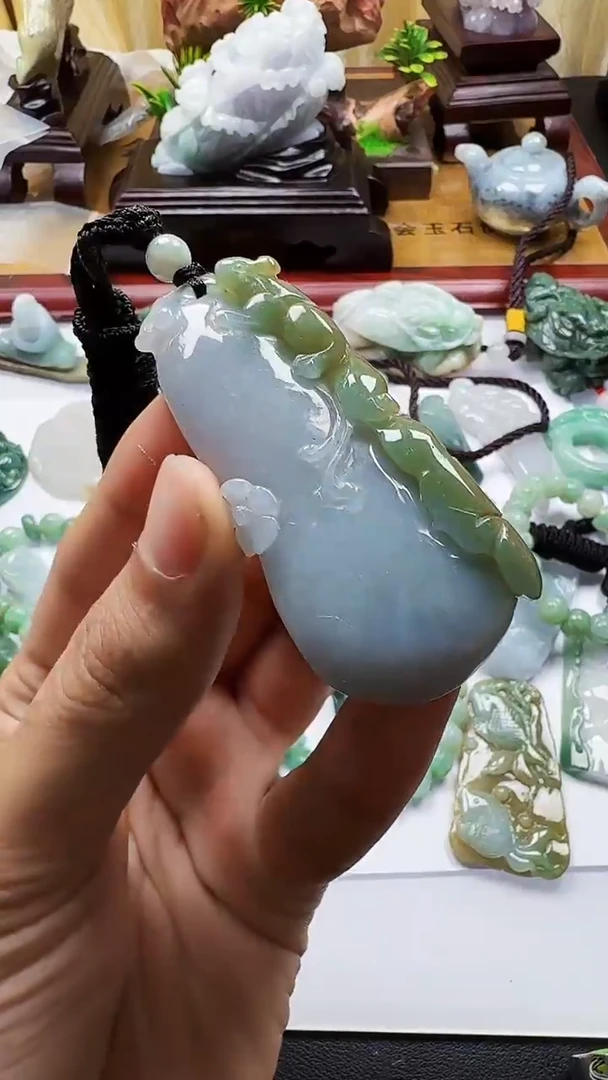 吊坠(不含链)未镶嵌翡翠1