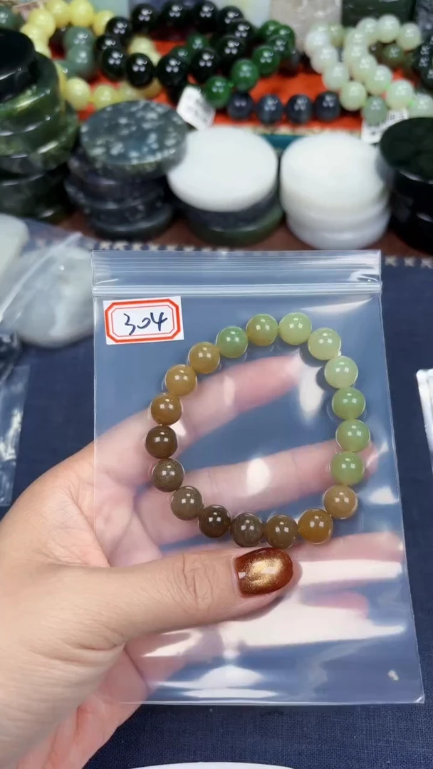 颈饰未镶嵌和田玉和田玉