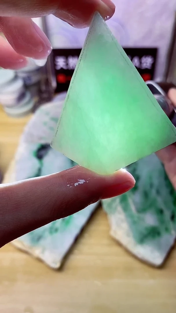 翡翠裸石天然A货缅甸翡翠高品质边角料432