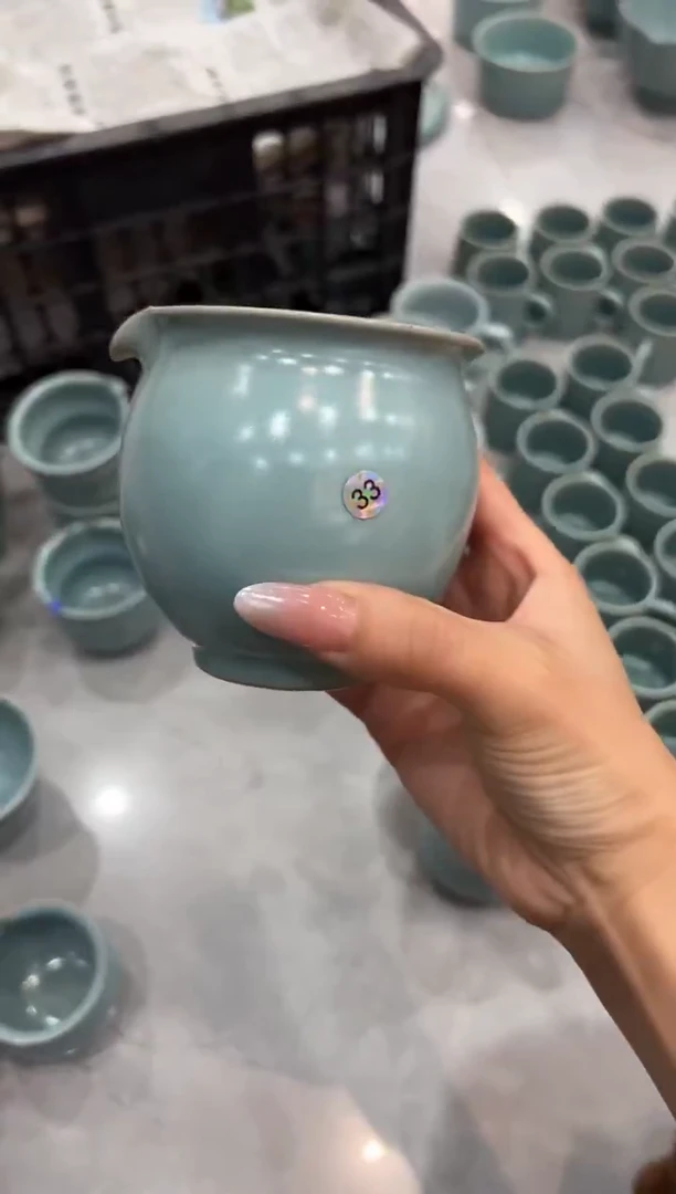 瓷片仿古天青纯手公道杯33