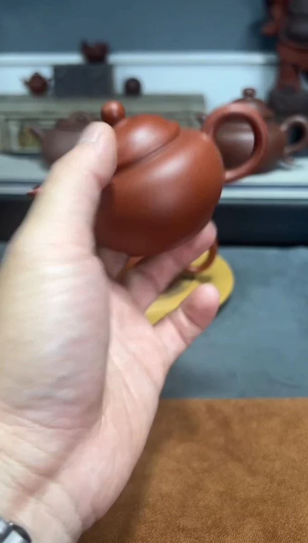 茶壶紫砂生砂朱泥小水平（瑕疵）