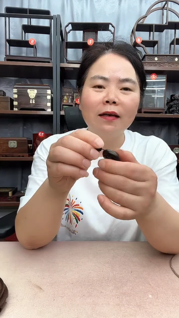 鸡翅木类家具小李子红木工艺品2842