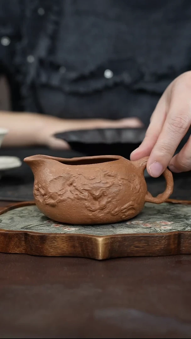 九隐茶器隐龙供春公道杯