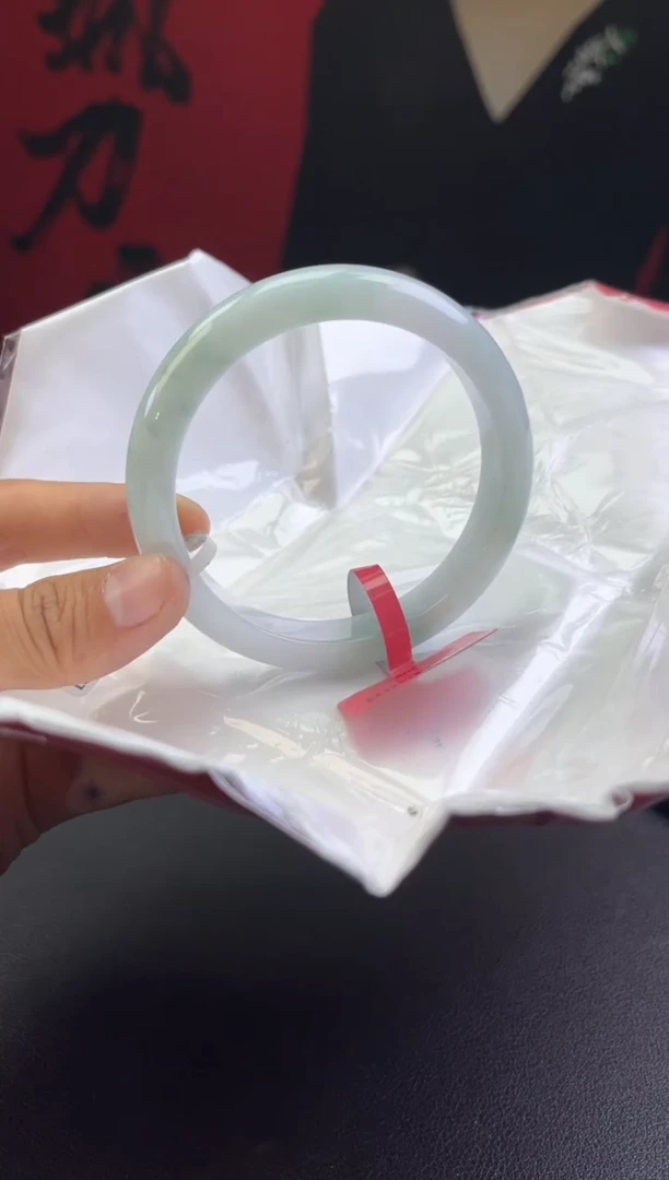 【闪购商品】翡翠手镯未镶嵌12翡翠手镯