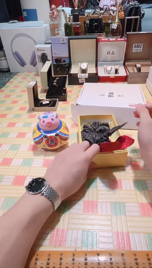 瓷片瓷器 库房到期 全部地板价@@1