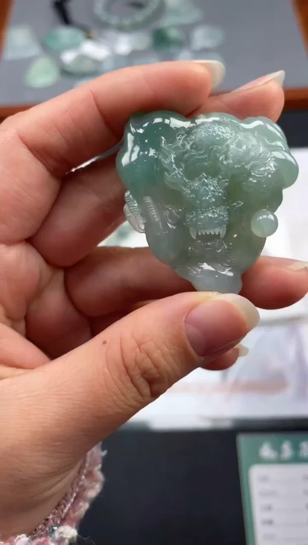 【闪购商品】定制翡翠未镶嵌01-17HDJT0133191