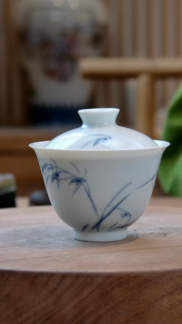 【闪购商品】翰文堂兰花盖碗。。。。。