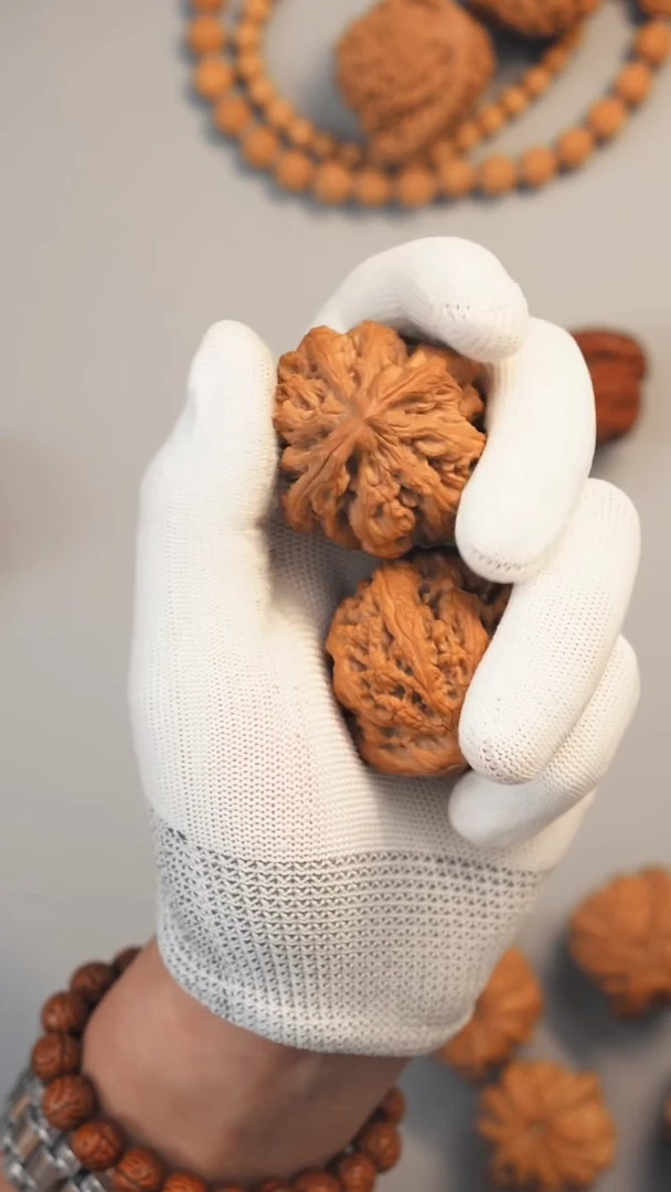 文玩核桃吊坠曾**思45尺全品大粗筋