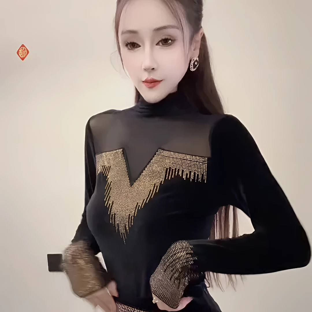 卉法式拼接烫钻长袖轻熟风圆领T恤修身时尚女士黑色网红气质显瘦