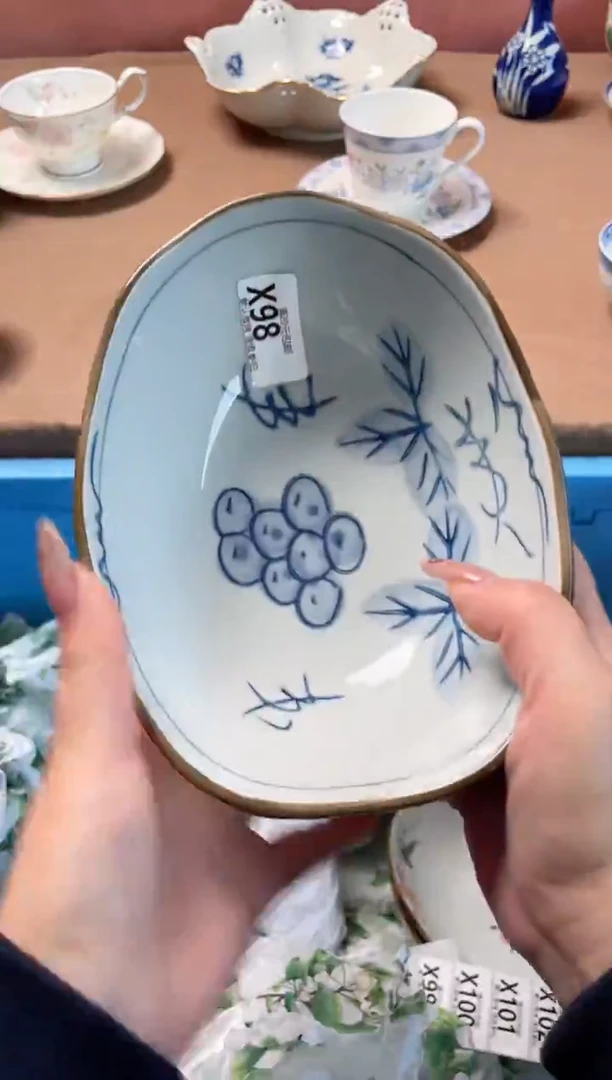 瓷片蓝色葡萄大碗98