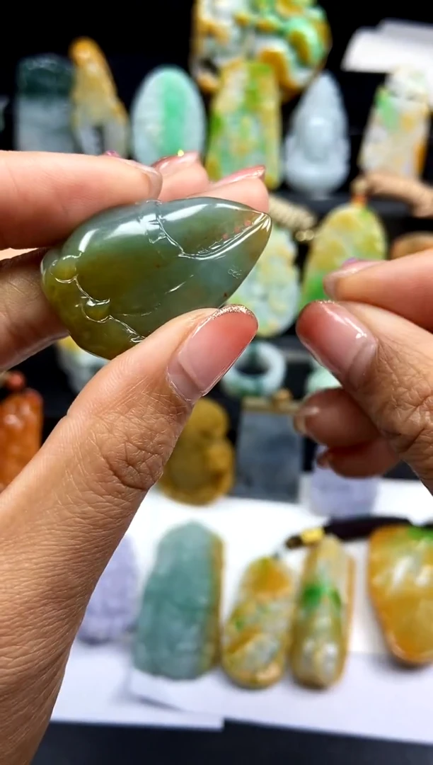 【闪购商品】定制翡翠未镶嵌翡翠A货