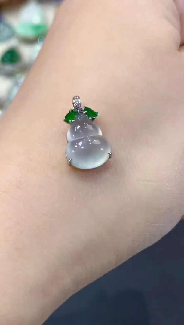 吊坠(不含链)18K金镶嵌翡翠C9