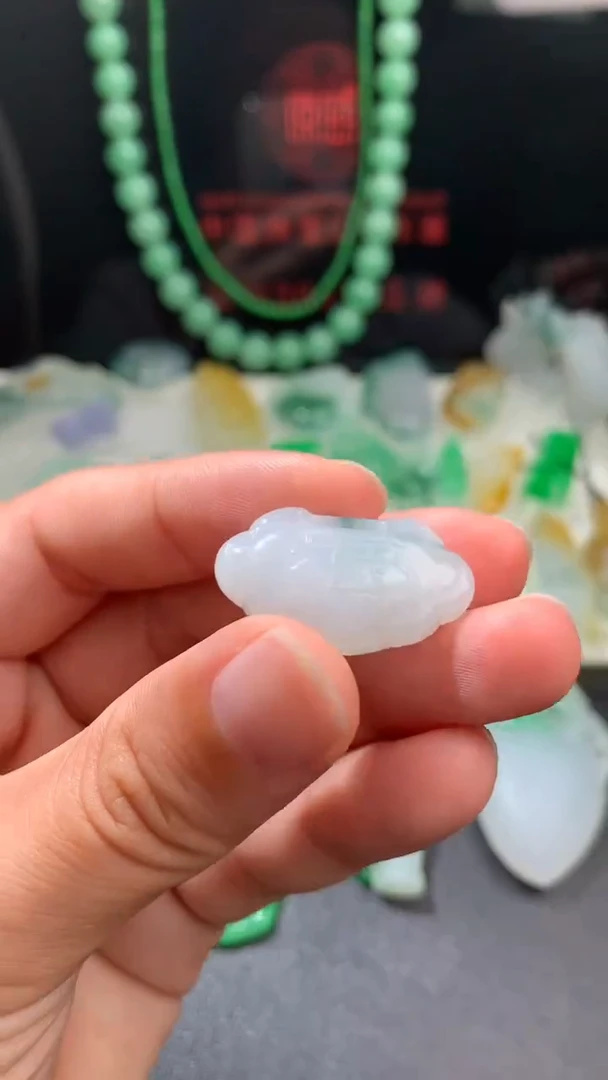 未镶嵌定制翡翠