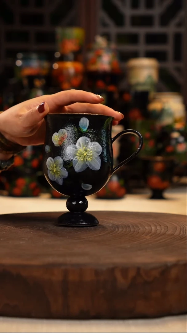 油画    手绘釉下彩杯子