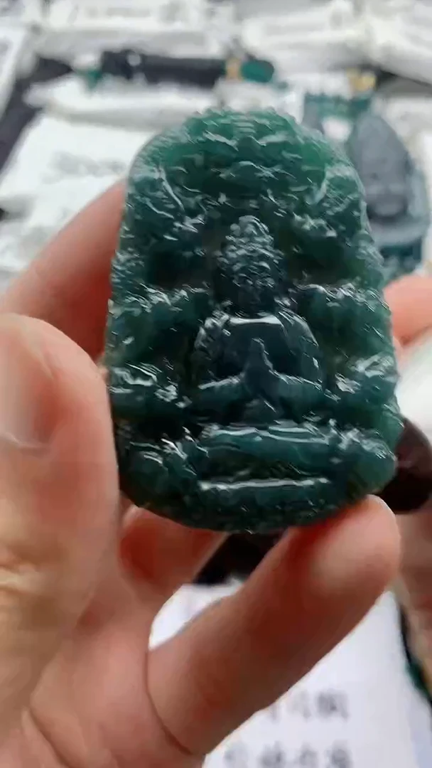 翡翠未镶嵌颈饰555555555555