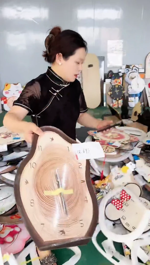竖款孤品微瑕果果闪购Q693