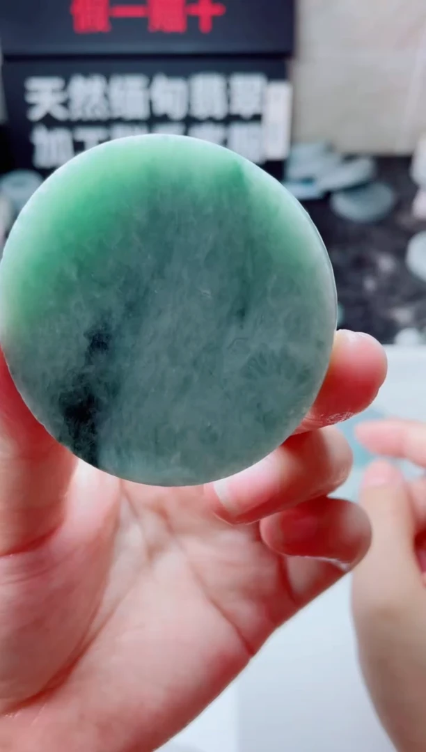 翡翠未镶嵌颈饰4976......