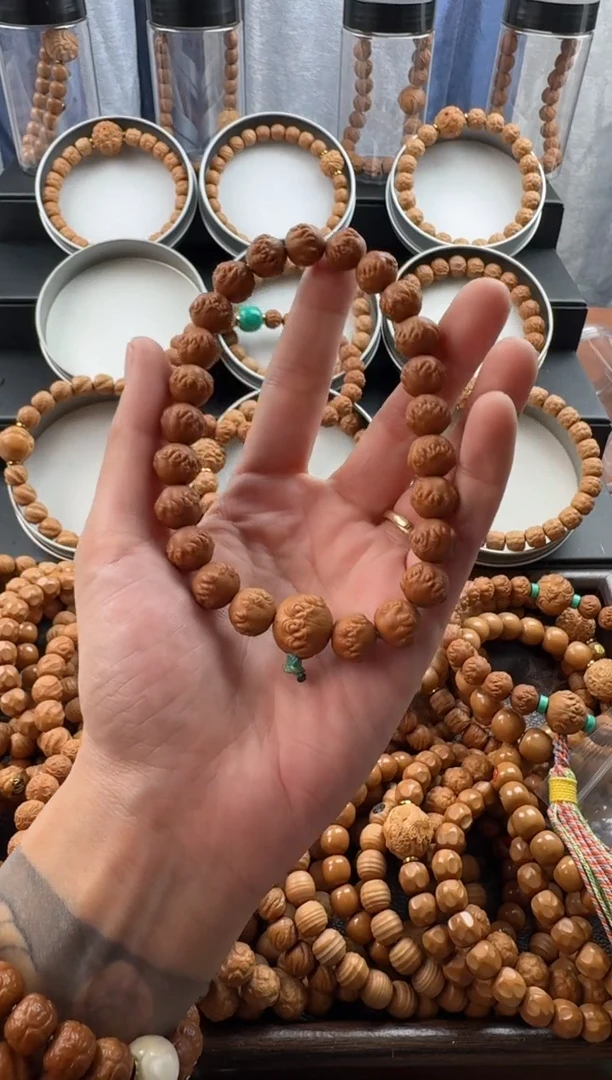 手串猴头核桃吞噬手持