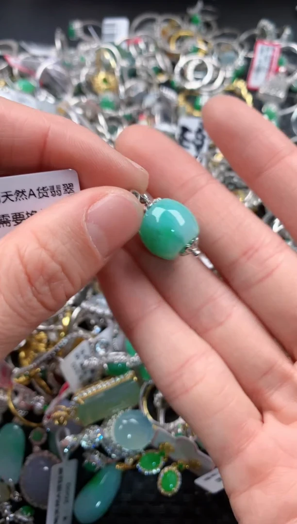 银S925镶嵌戒指翡翠777    1