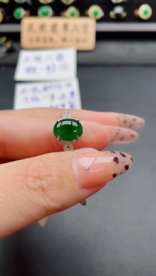银S925镶嵌戒指翡翠1