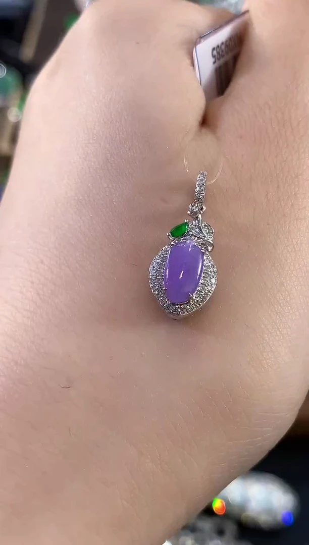 吊坠(不含链)18K金镶嵌翡翠C92   紫货有色差